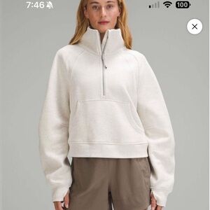 Lululemon Cropped Scuba - NWT